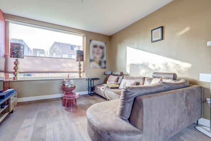 Photo 4 of Herenstraat 48