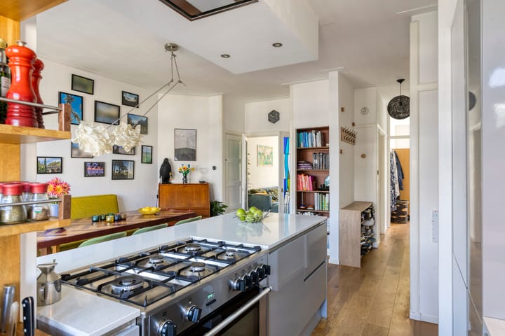 Photo 7 of Van Tuyll van Serooskerkenweg 152-3