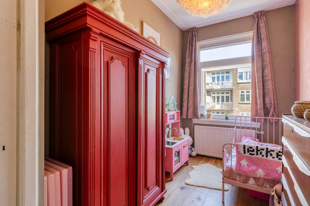 Foto 23 van Van Tuyll van Serooskerkenweg 152-3