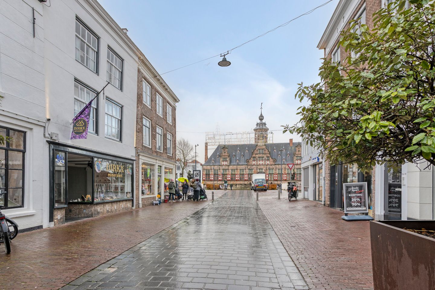 Bekijk foto 3 van Langeviele 79