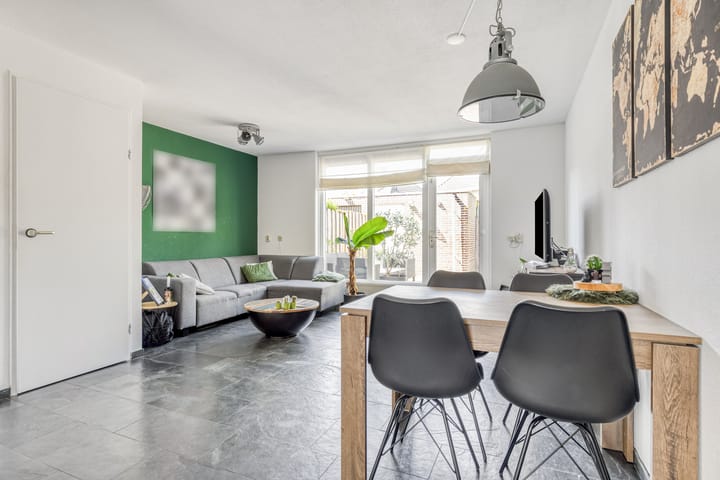 Foto 2 van Rozelaar 10