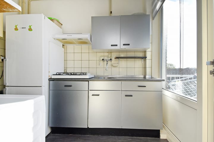 Foto 9 van Leyweg 655