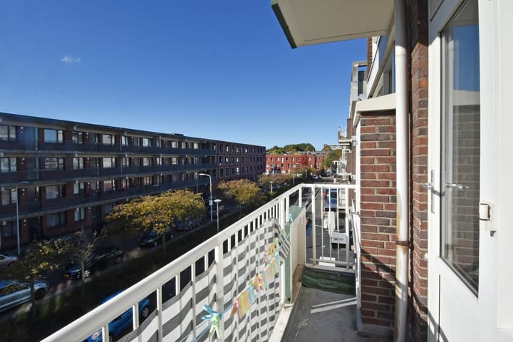 Foto 18 van Leyweg 655