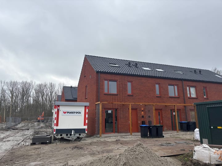 Photo 3 of Delfzicht 104