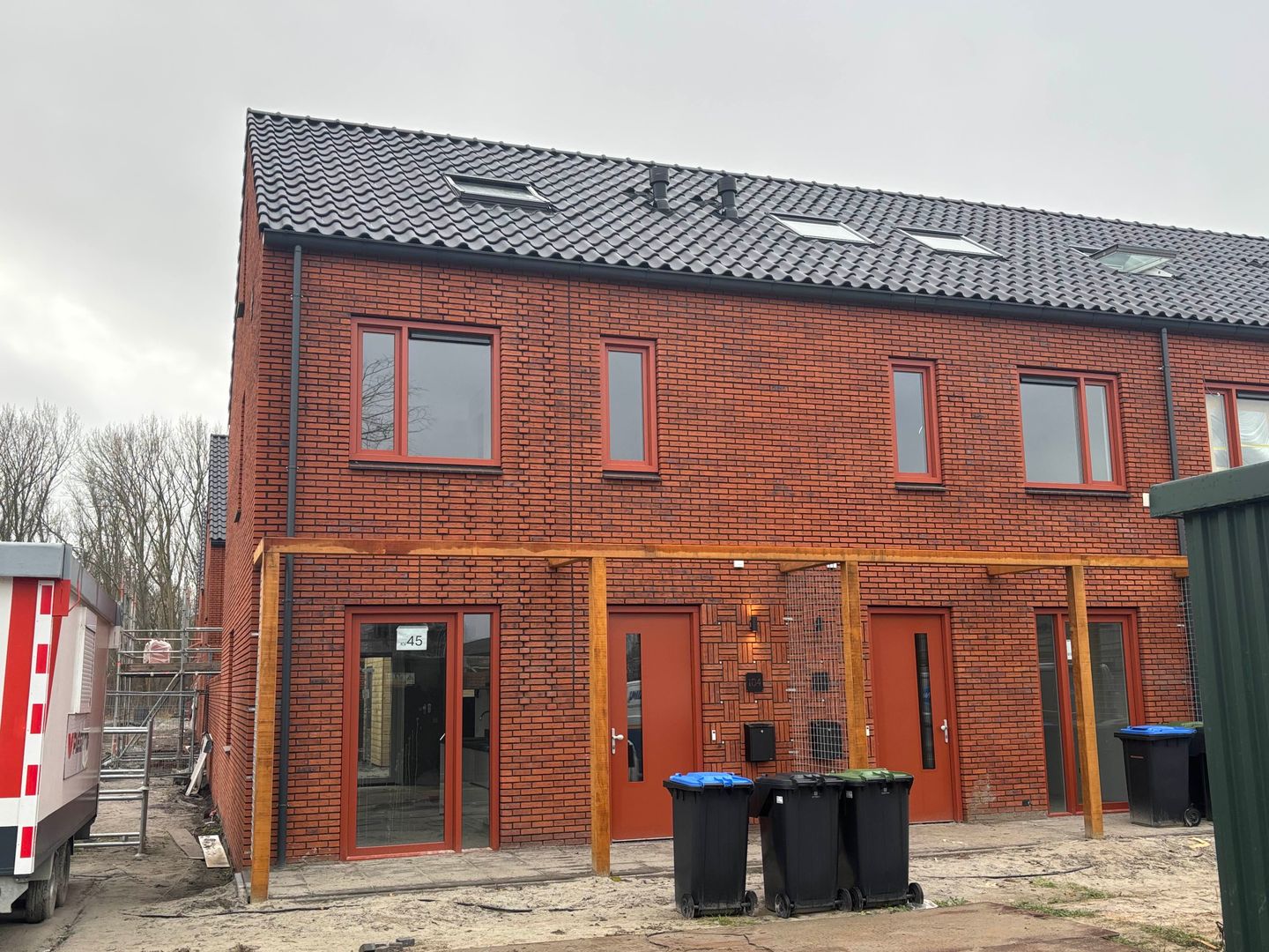 Photo 1 of Delfzicht 104