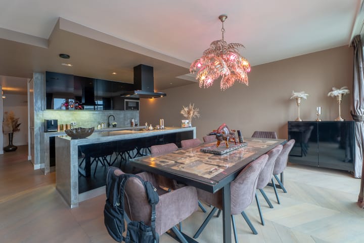 Photo 3 of Blaak 764