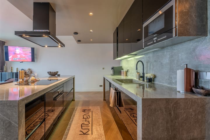 Photo 7 of Blaak 764