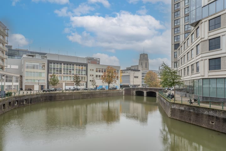 Photo 36 of Blaak 764