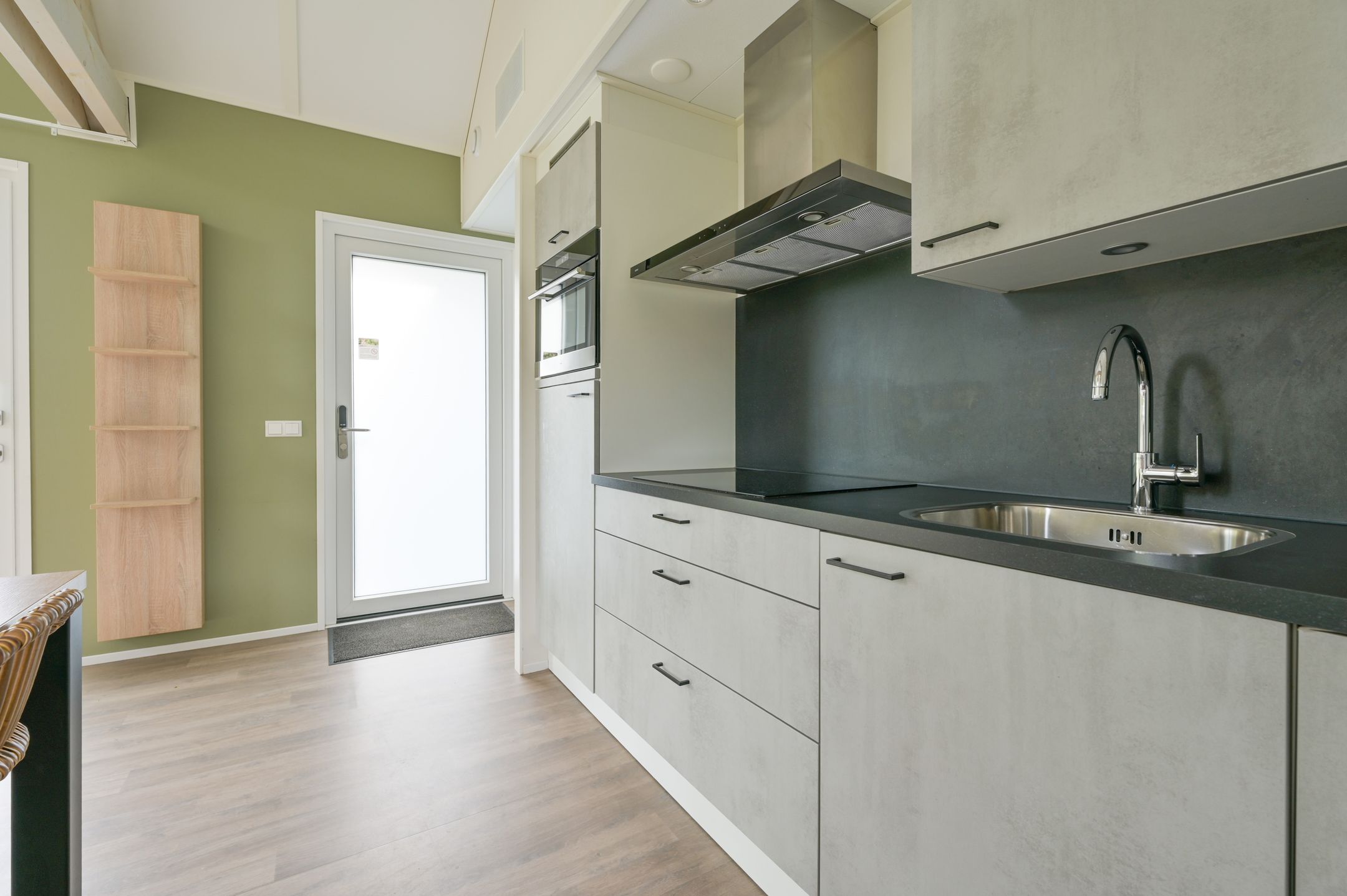 3-bedroom freehold villa in Nieuwvliet — photo 3 of 5