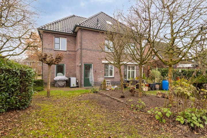 Photo 36 of Laan van Kobus 8