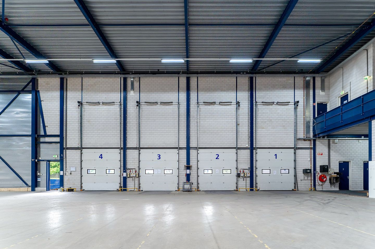 View photo 4 of Stepvelden 14