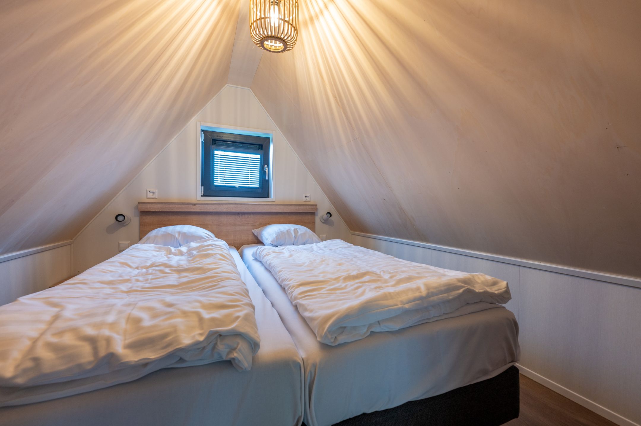 1-bedroom freehold villa in Nieuwvliet — photo 4 of 5