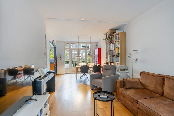 Photo 2 of Boerhaavelaan 68