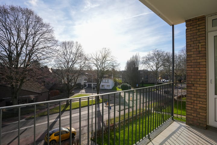 Photo 16 of Henri Hermanslaan 169