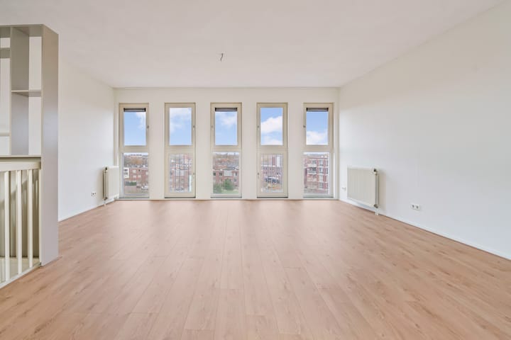 Photo 7 of Timpaanstraat 38