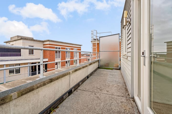 Photo 13 of Timpaanstraat 38