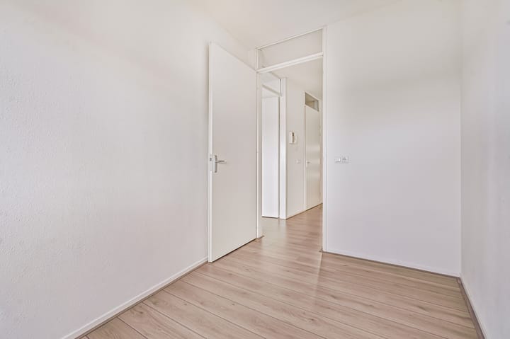 Photo 18 of Timpaanstraat 38