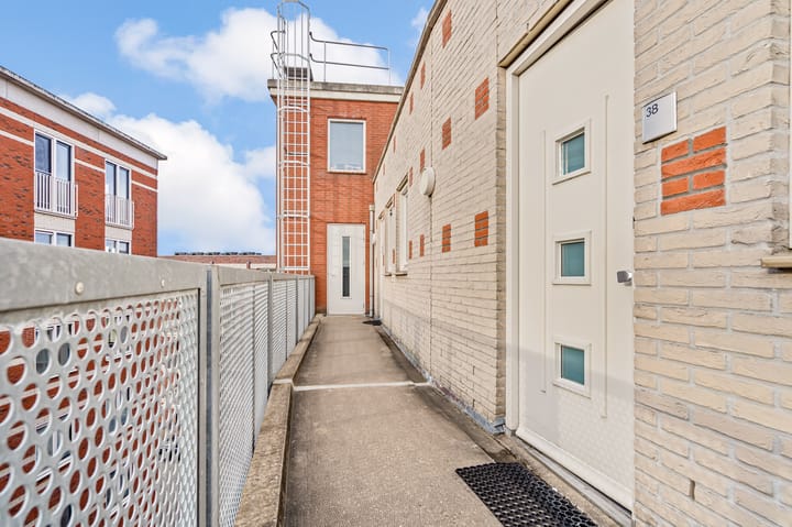 Photo 24 of Timpaanstraat 38