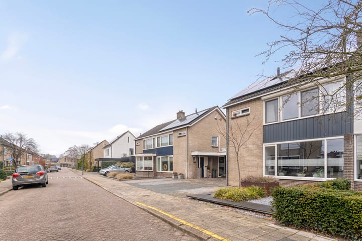 Foto 7 van Trompstraat 11