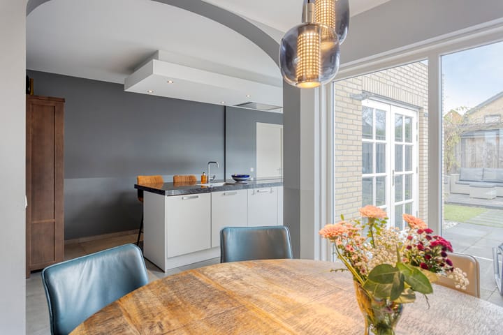 Foto 23 van Trompstraat 11