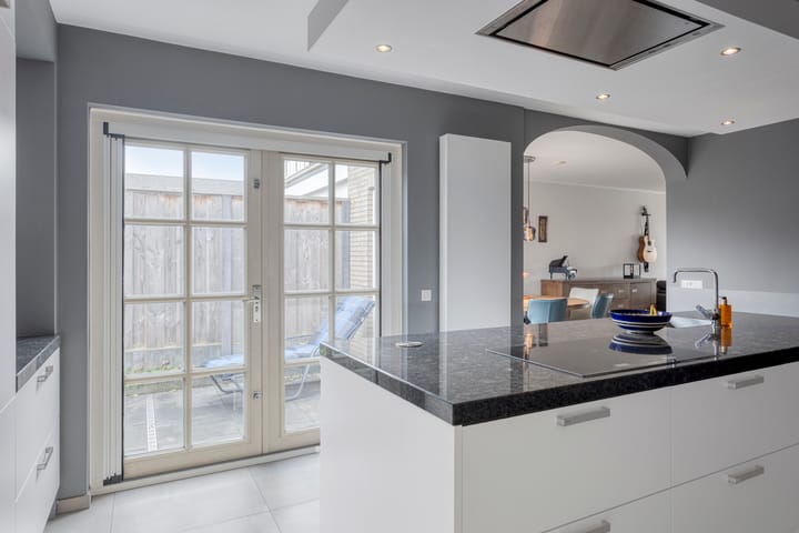 Foto 27 van Trompstraat 11