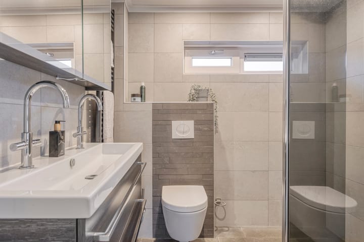 Foto 35 van Trompstraat 11