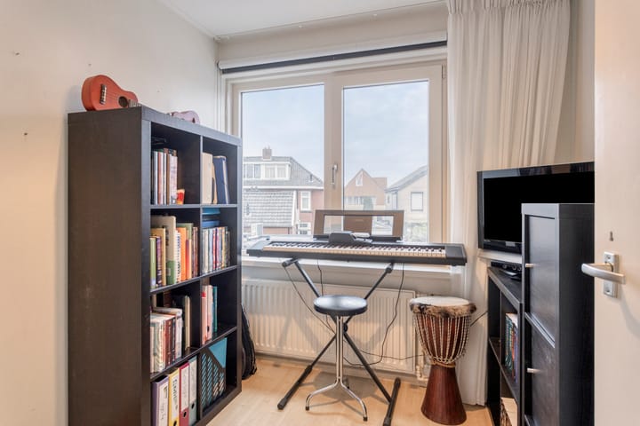 Foto 43 van Trompstraat 11