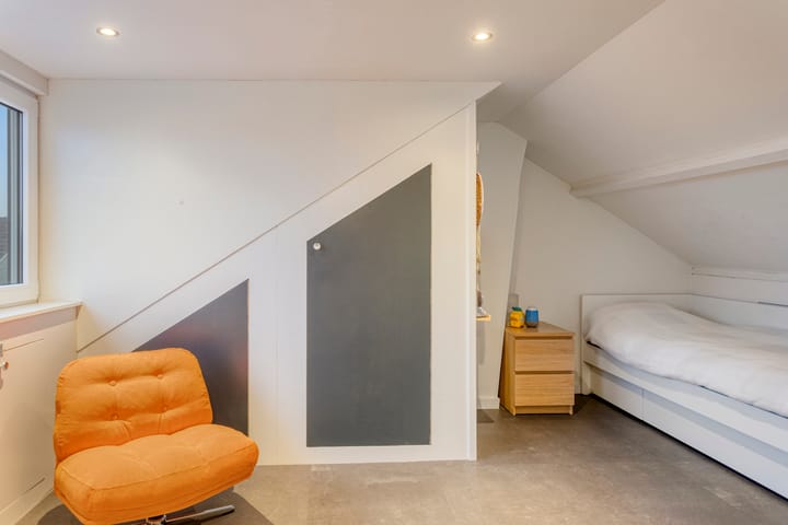 Foto 46 van Trompstraat 11