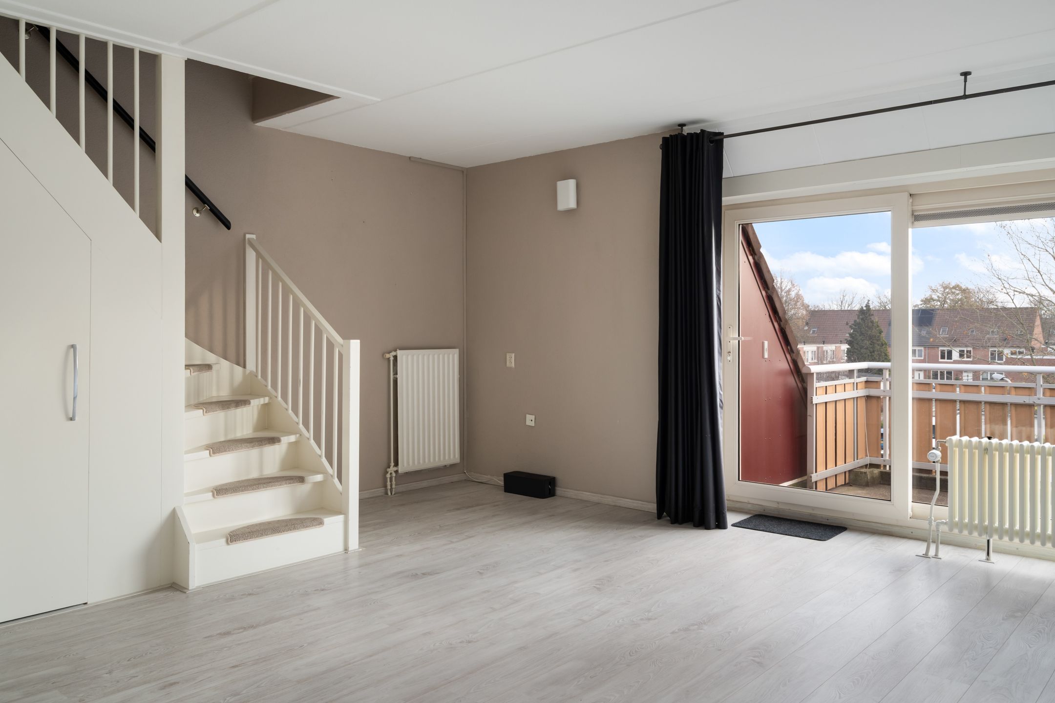 Foto 12 van Anna Karenina erf 44