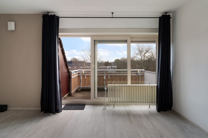 Foto 15 van Anna Karenina erf 44