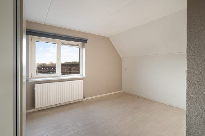 Foto 30 van Anna Karenina erf 44