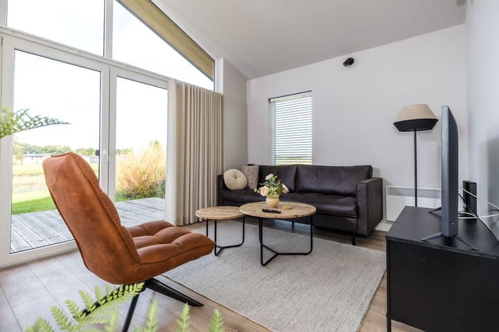 Photo 2 of Westdorperstraat 37-304