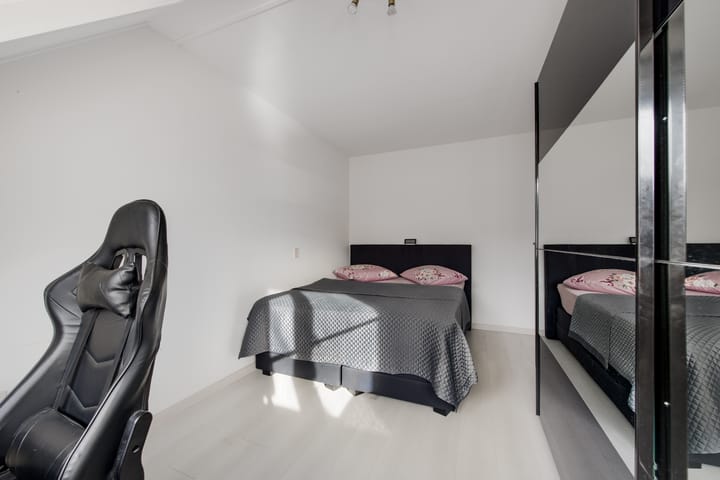 Photo 15 of Westermanstraat 5