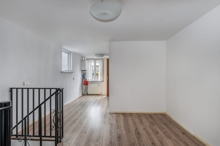 Photo 13 of Waalstraat 35