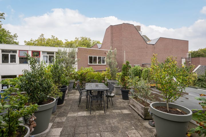 Photo 30 of Waalstraat 35