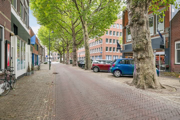 Photo 33 of Waalstraat 35