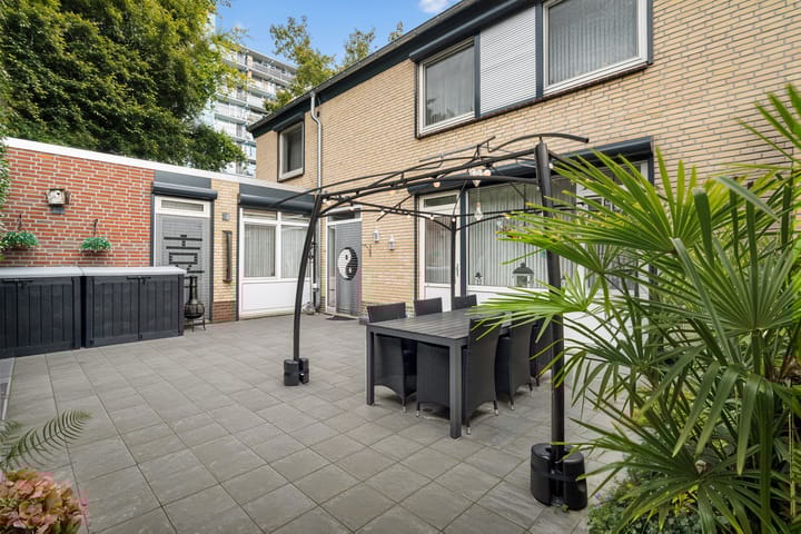 Photo 3 of Lemmender 88