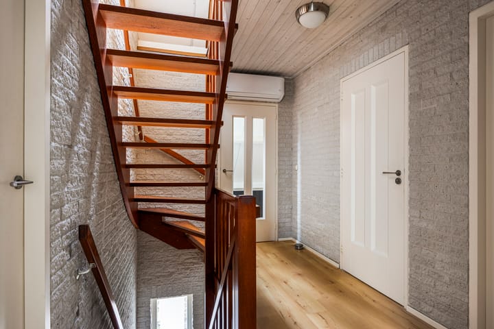 Foto 16 van Tolschestraat 11-A