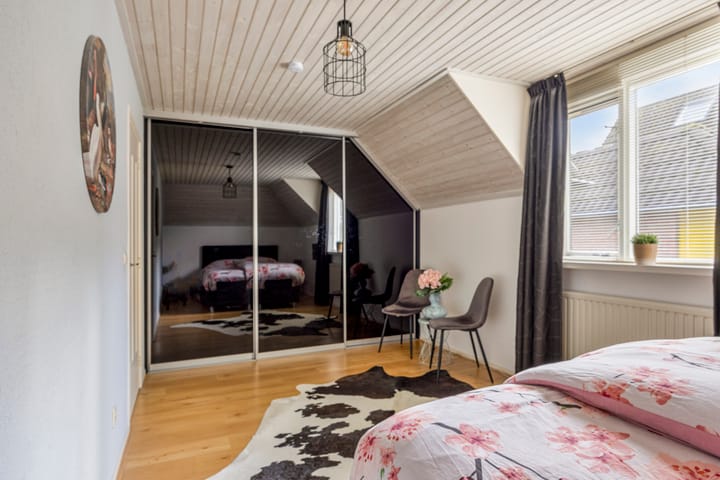 Foto 18 van Tolschestraat 11-A