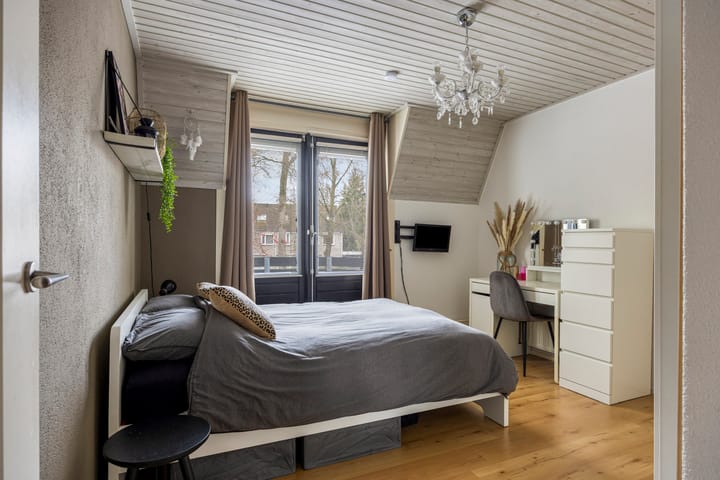 Foto 19 van Tolschestraat 11-A