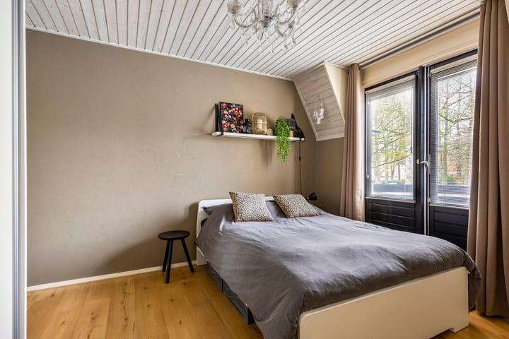 Foto 20 van Tolschestraat 11-A