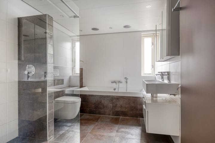 Foto 23 van Tolschestraat 11-A