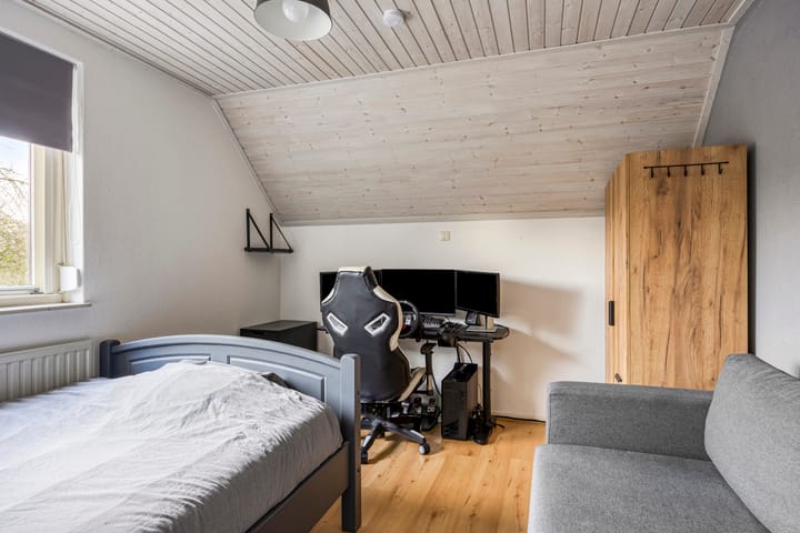 Foto 26 van Tolschestraat 11-A