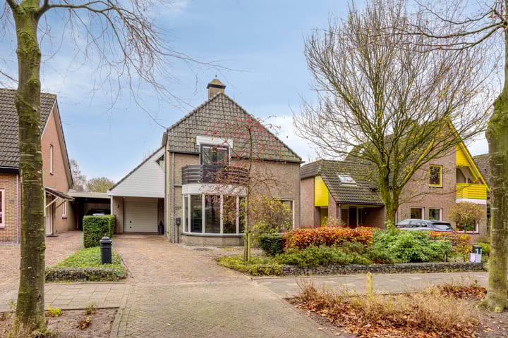 Foto 46 van Tolschestraat 11-A