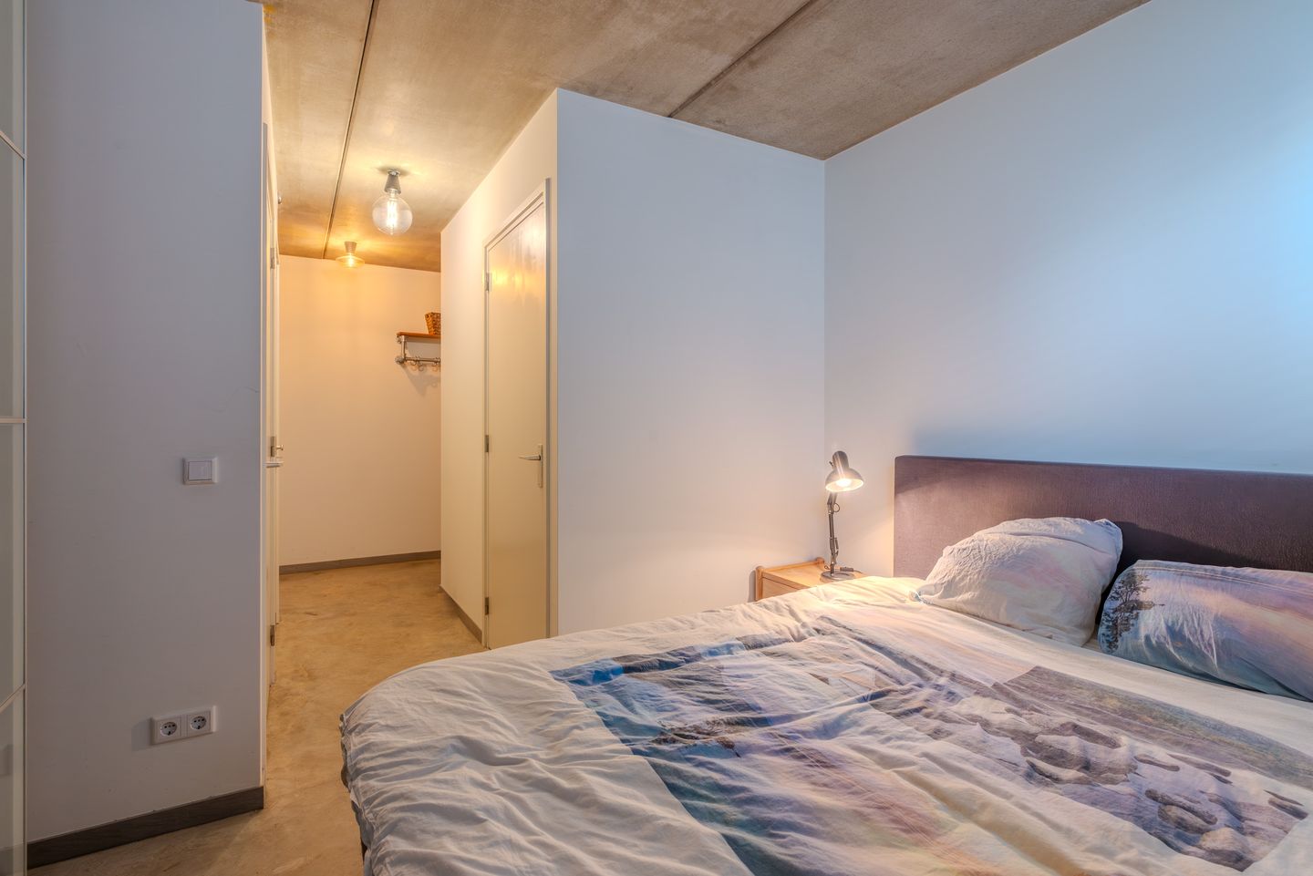 Foto 19 van Kathodelaan 14