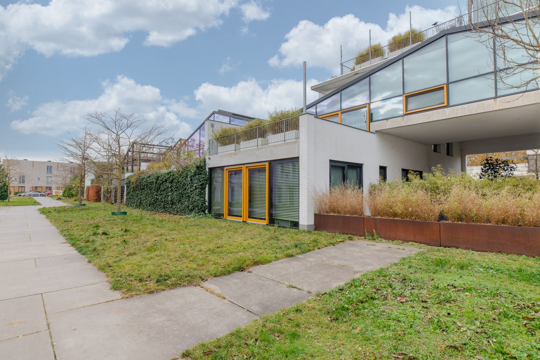 Foto 24 van Kathodelaan 14