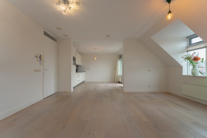 Photo 13 of Kuipersdijk 11-A