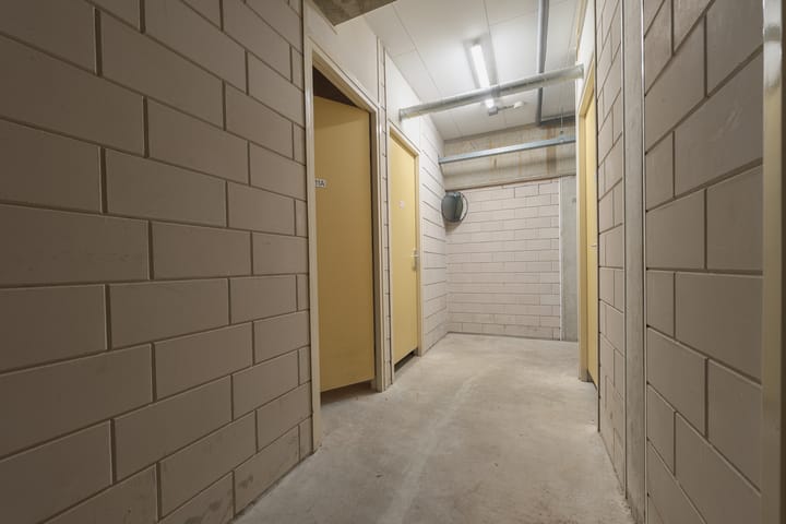 Photo 43 of Kuipersdijk 11-A