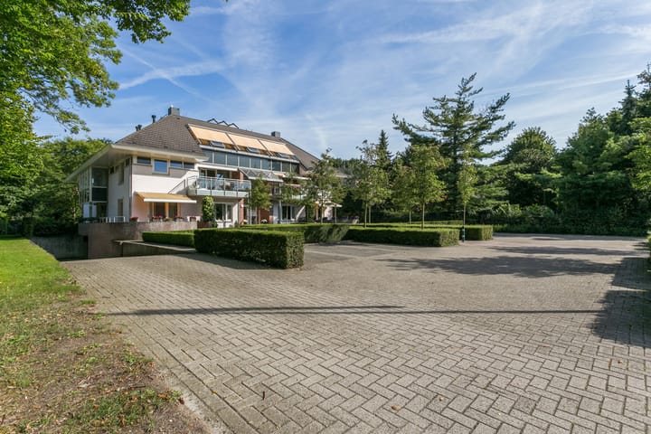 Photo 2 of Graafsebaan 76-E