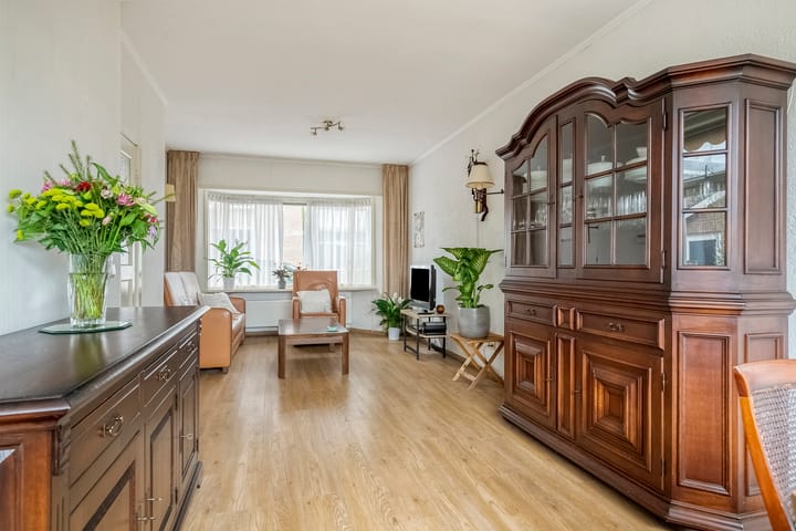 Foto 12 van Oranje-Nassaulaan 55